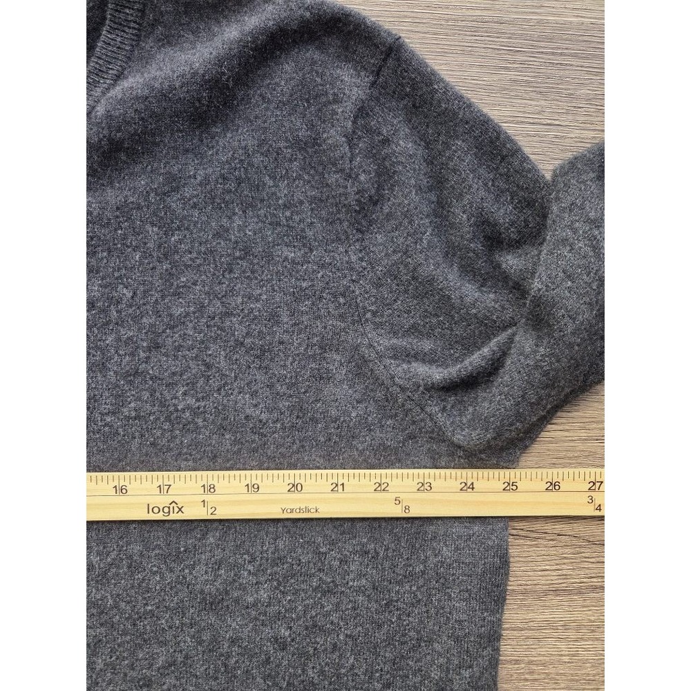 Club Room Mens XXL 100% Cashmere V-Neck Sweater Charcoal Preppy Old Money - Picture 6 of 8